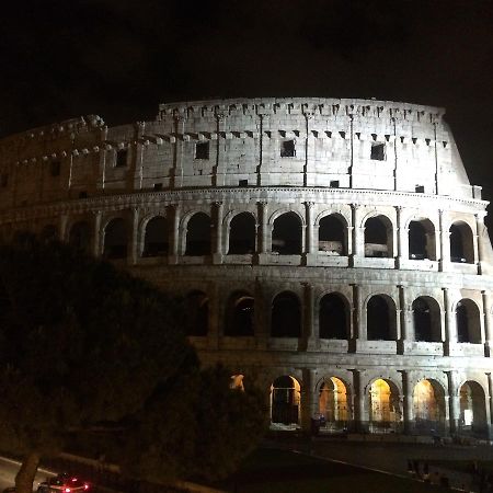 Alloggio Turistico Al Colosseo Bed & Breakfast Roma Dış mekan fotoğraf