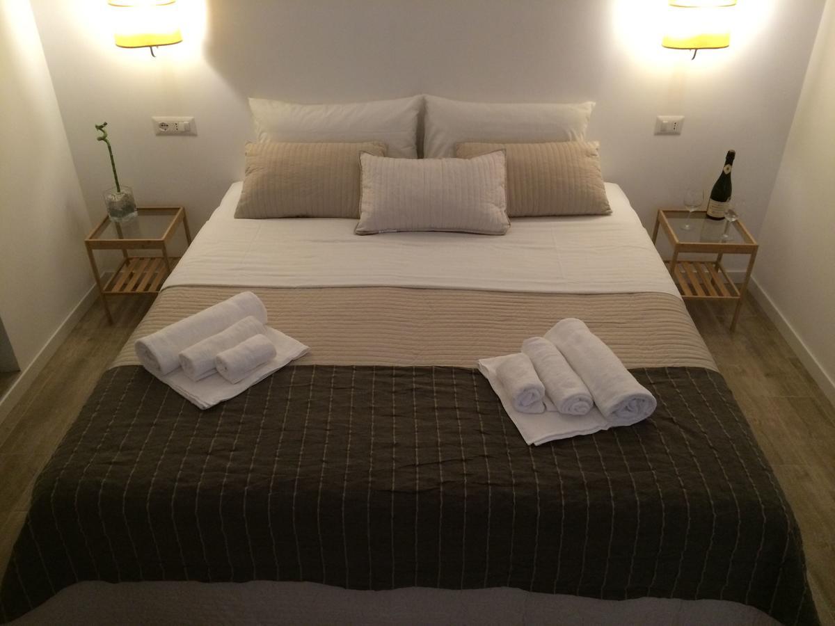 Alloggio Turistico Al Colosseo Bed & Breakfast Roma Dış mekan fotoğraf