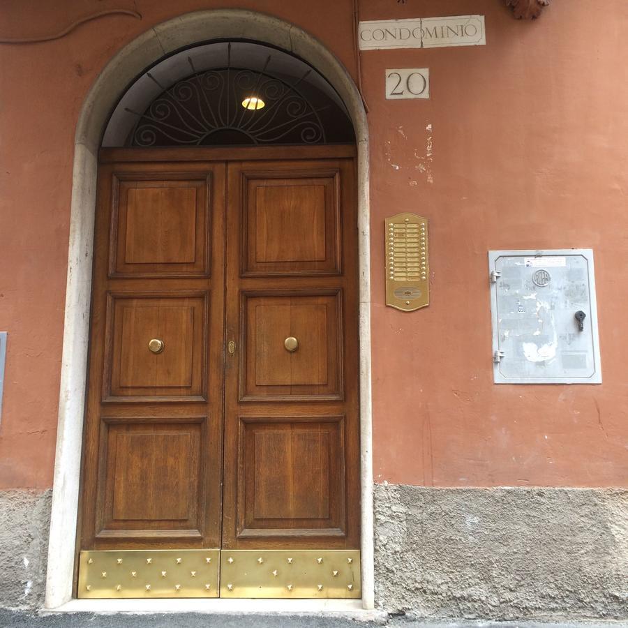 Alloggio Turistico Al Colosseo Bed & Breakfast Roma Dış mekan fotoğraf